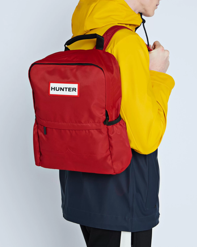 Hunter најлонски ранац BLT0432 војнички црвени